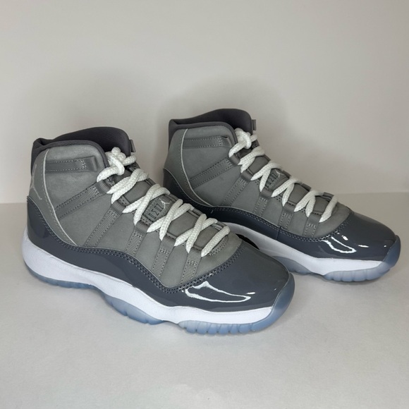 Nike Air Jordan 11 Retro Cool Grey 4.5Y - Picture 1 of 4